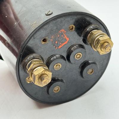 LOT 110: Vintage Meters: Frahm Frequency 115 Volts, Westinghouse Milliamperes, Volts Alternating Current, Percentage Modulation Model 301