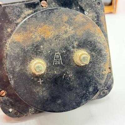 LOT 111: Vintage Simpson Roentgens Panel Meters w/ Boxes & Vintage Hewlett Packard DBM Milliwatts Panel Meter