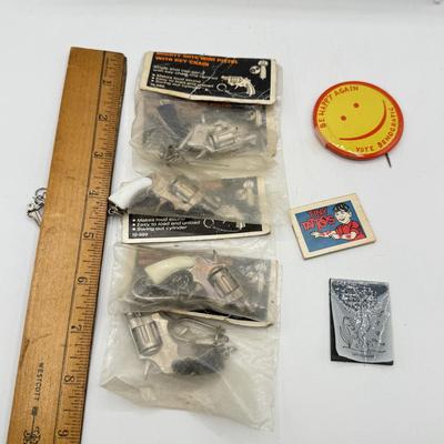 LOT 144: Vintage Space Blaster, Metal Soldiers & More