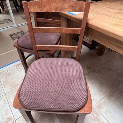 Sold Wood Rectangular Table and 4 Chairs