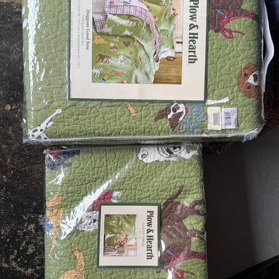 Linens, Blankets, Towels, Quilts