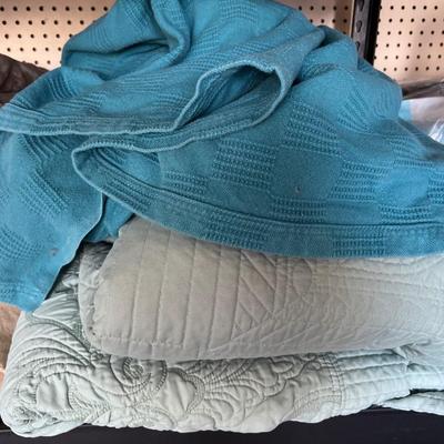 Linens, Blankets, Towels, Quilts