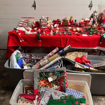 Christmas Decor and Wrapping Supplies