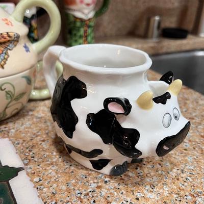 Kitchen Drinkware and Dinnerware