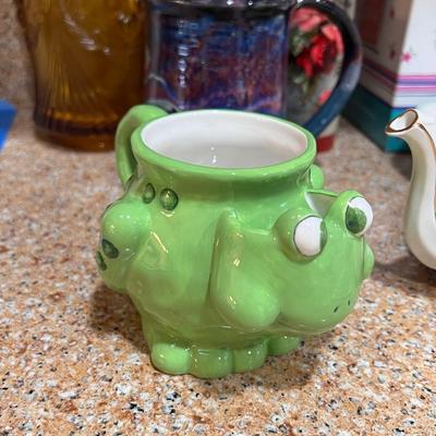 Kitchen Drinkware and Dinnerware