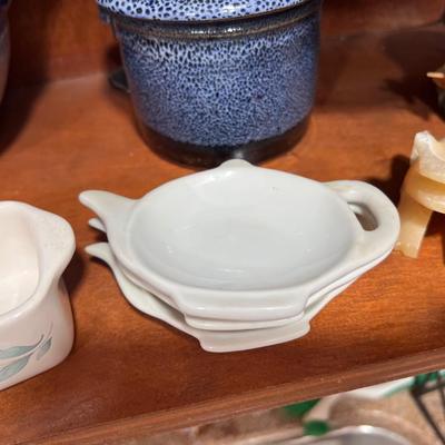Glasses, Teapots and Sauce dishes