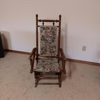 ANTIQUE EASTLAKE STYLE PLATFORM ROCKER perfect condition!