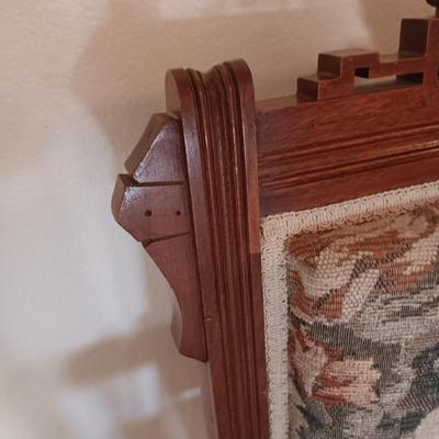 ANTIQUE EASTLAKE STYLE ARMCHAIR ON CASTERS perfect condition!