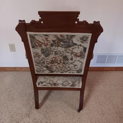 ANTIQUE EASTLAKE STYLE ARMCHAIR ON CASTERS perfect condition!