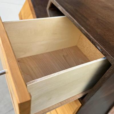 Sale Photo Thumbnail #230