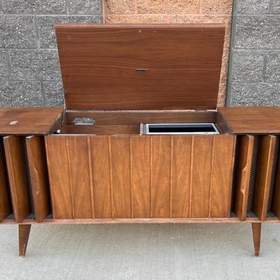 Sale Photo Thumbnail #232