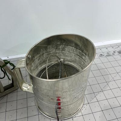 Sale Photo Thumbnail #390