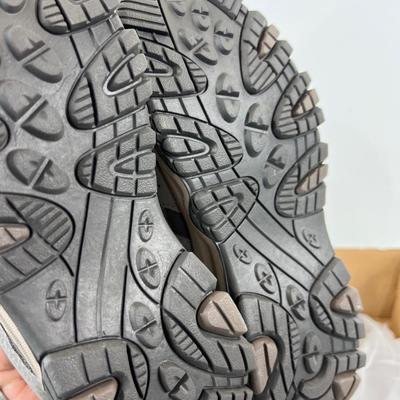 Sale Photo Thumbnail #407