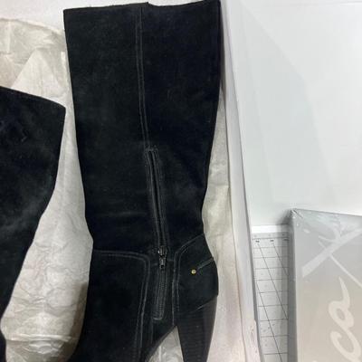 Sale Photo Thumbnail #410