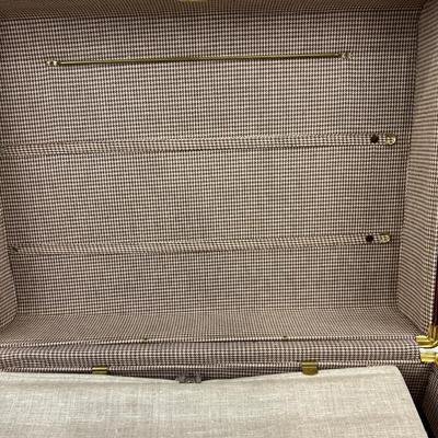 Sale Photo Thumbnail #489