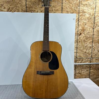 Maya Acoustic Guitar