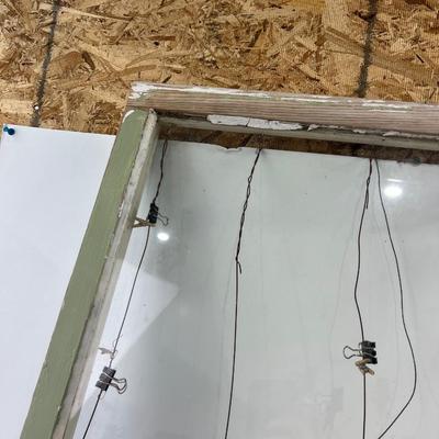 FUN Vintage Window Frame, Fashioned with Wire for Pictures 