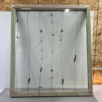 FUN Vintage Window Frame, Fashioned with Wire for Pictures 