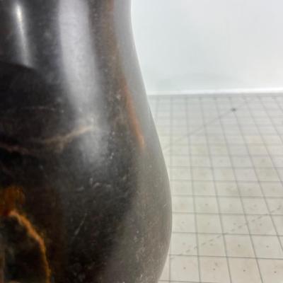 Stone Vase. Black with Red Vane in the Rock, NEAT! 