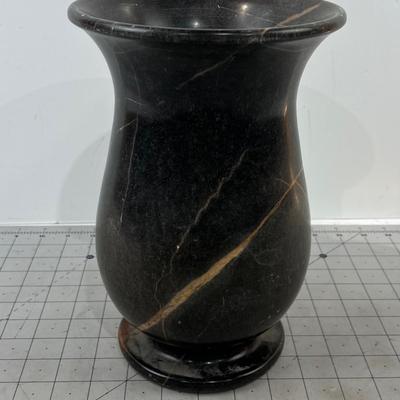 Stone Vase. Black with Red Vane in the Rock, NEAT! 