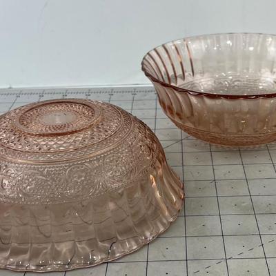 2 Pink Depression Glass Bowls 