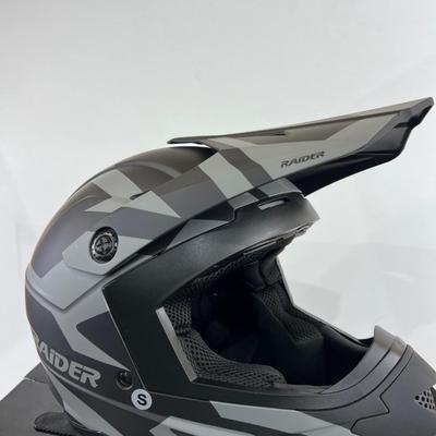 Raider Z7 Adult Small Helmet