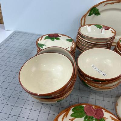 Franciscan Apple Dinnerware 
