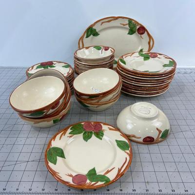 Franciscan Apple Dinnerware 