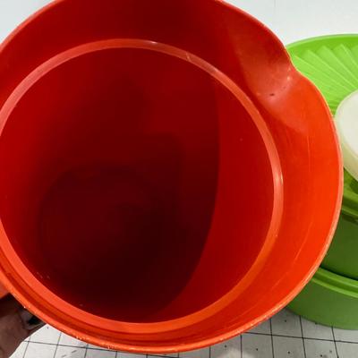 Vintage TUPPERWARE: Green & Orange