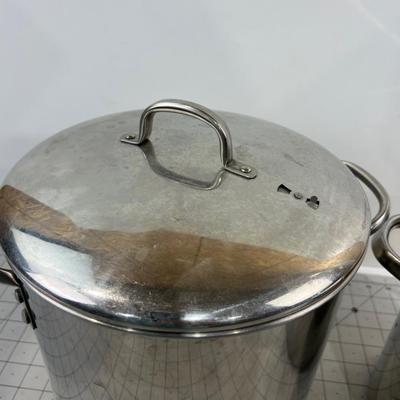 2 Stainless Steel Stock Pots 