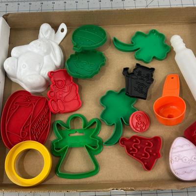 PLASTIC Cookie Cutters 