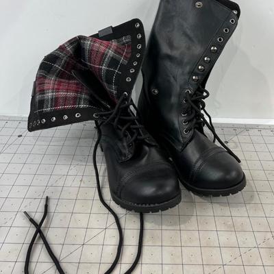 Women's Combat Boots, Size 9-1/2 