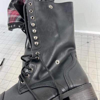Women's Combat Boots, Size 9-1/2 