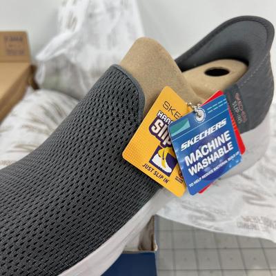 Skechers Women's Size 12 - Charcoal 