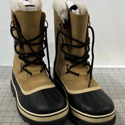 Size 9 Sorel Boots NEW BUT They Squeak As Is