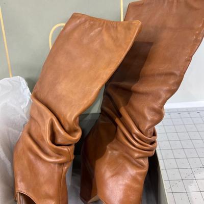 Women's ASH Opened Toe Size 38 Euro