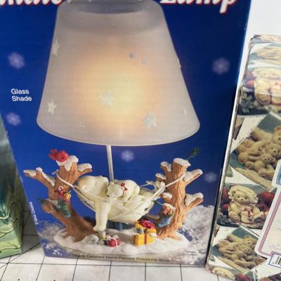 Candle Lamp, Decorative Box, June & Jean Figurine, Calico Kittens All NEW (4) 