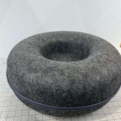 Cat Bed; Sleep in it or on it. 