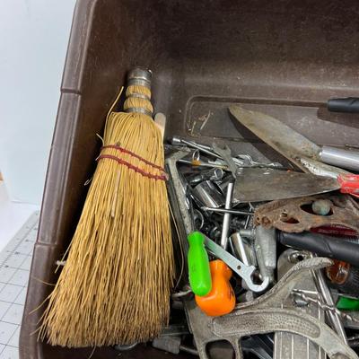 Garage Lot of Stuff TUB 