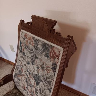 ANTIQUE EASTLAKE STYLE ROCKER WITH CASTERS ON THE FRONT 2 LEGS perfect condition!