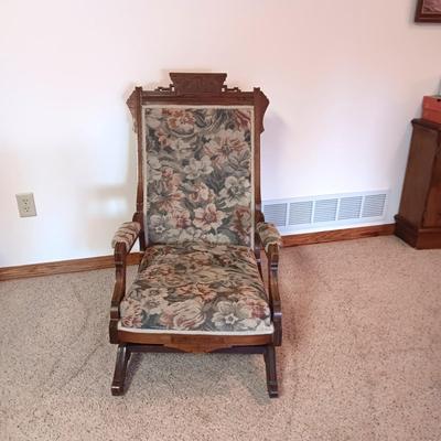 ANTIQUE EASTLAKE STYLE ROCKER WITH CASTERS ON THE FRONT 2 LEGS perfect condition!