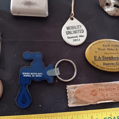 VINTAGE ADVERTISING ITEMS