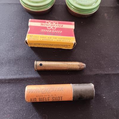 NICE TOY CAP GUN MADE IN SPAIN, VINTAGE PELLETS, EMPTY BULLET BOX, ETC