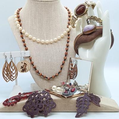LOT 2: Vintage Costume Jewelry Collection