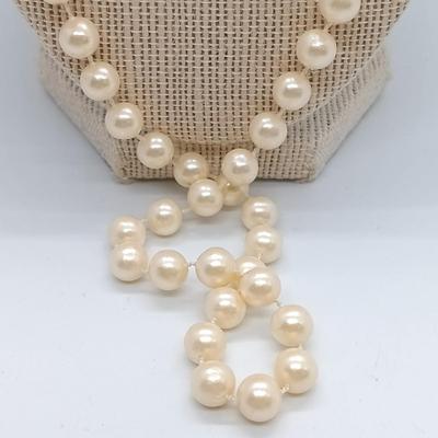 LOT 2: Vintage Costume Jewelry Collection