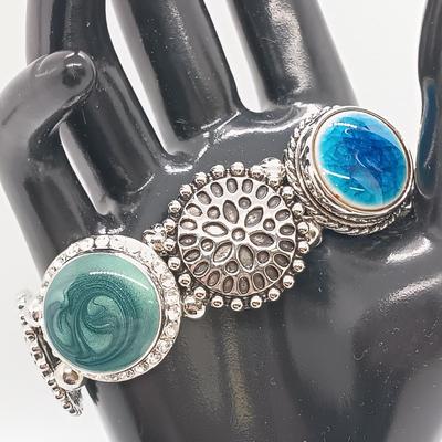 LOT 3: Sterling and Crushed Turquoise Navajo Earrings, Hand Blown Glass Earrings, Glass Art Pendant & More