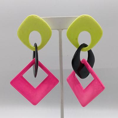 LOT 36: Vintage Acrylic Earrings and T-Shirt Clips with IIIBeCa Satchel