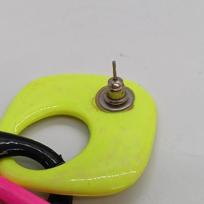 LOT 36: Vintage Acrylic Earrings and T-Shirt Clips with IIIBeCa Satchel