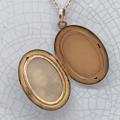LOT 38: Corday Cameo Locket, W&K Co. 1/4 Gold Shell Locket & More