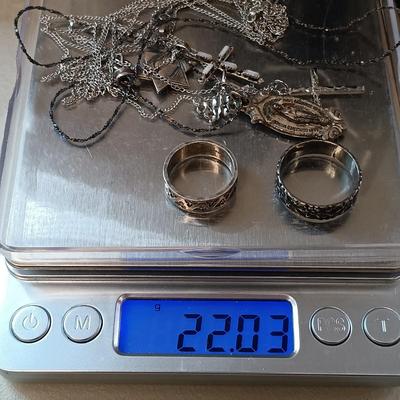 LOT 41: Sterling Silver Collection - Floral Rings, Crosses & More 22.03gtw